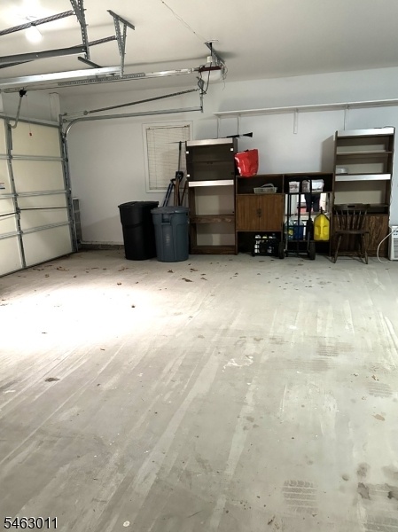 Oversized 2 Car Garage