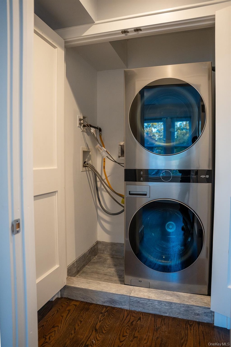 2nd Floor Washer/Dryer