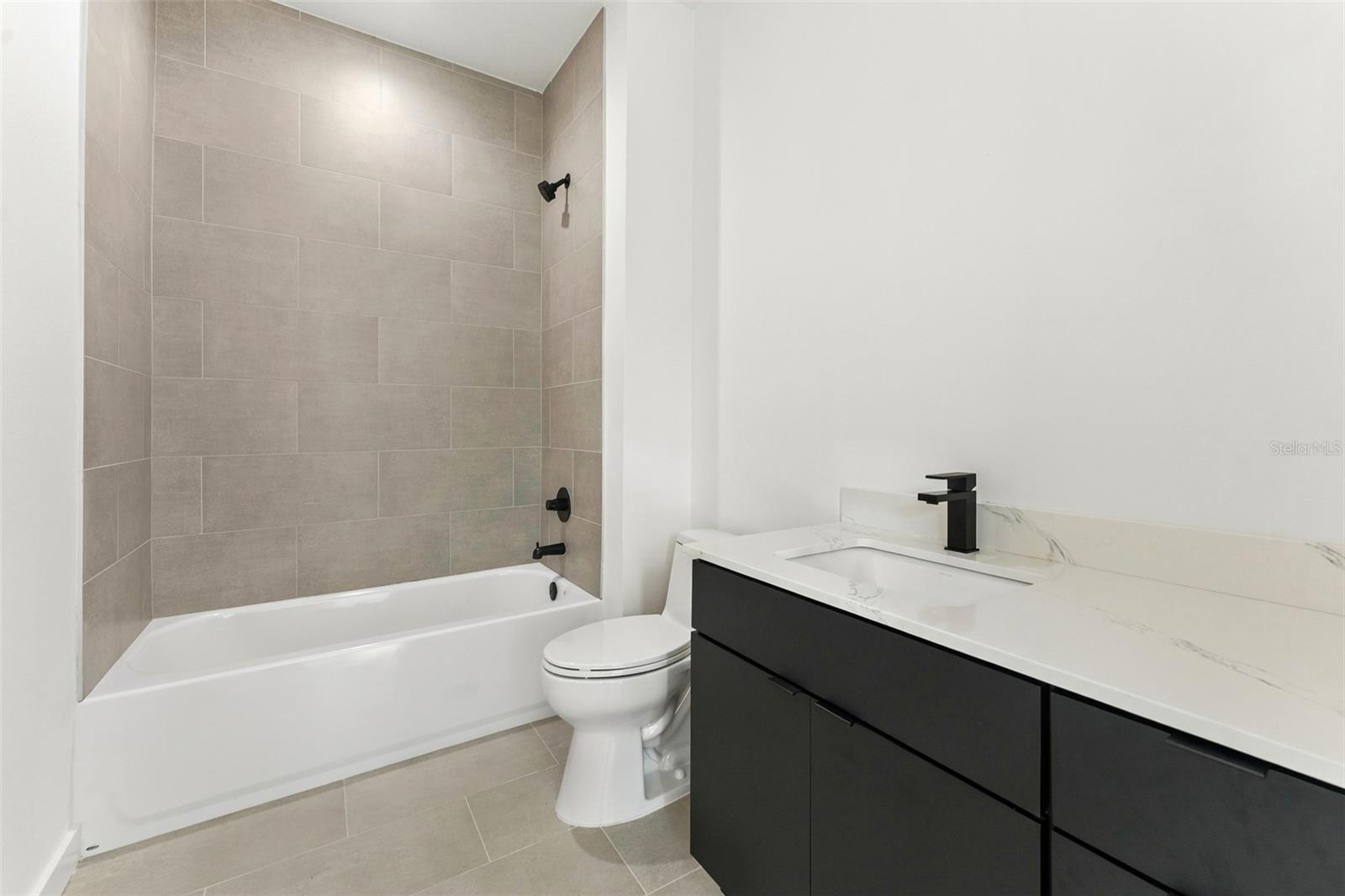 Bedroom 2 En-suite