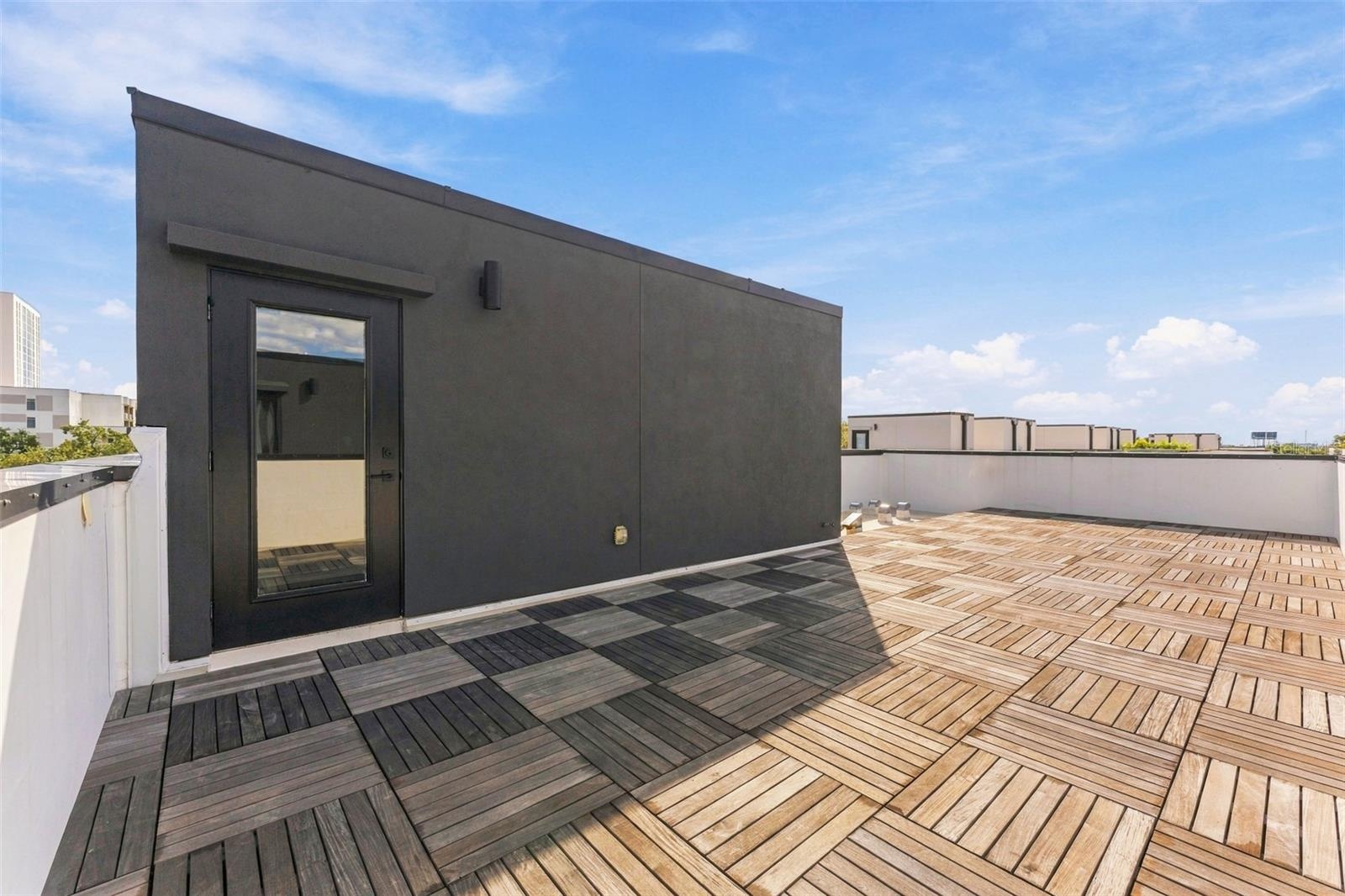 Rooftop Deck