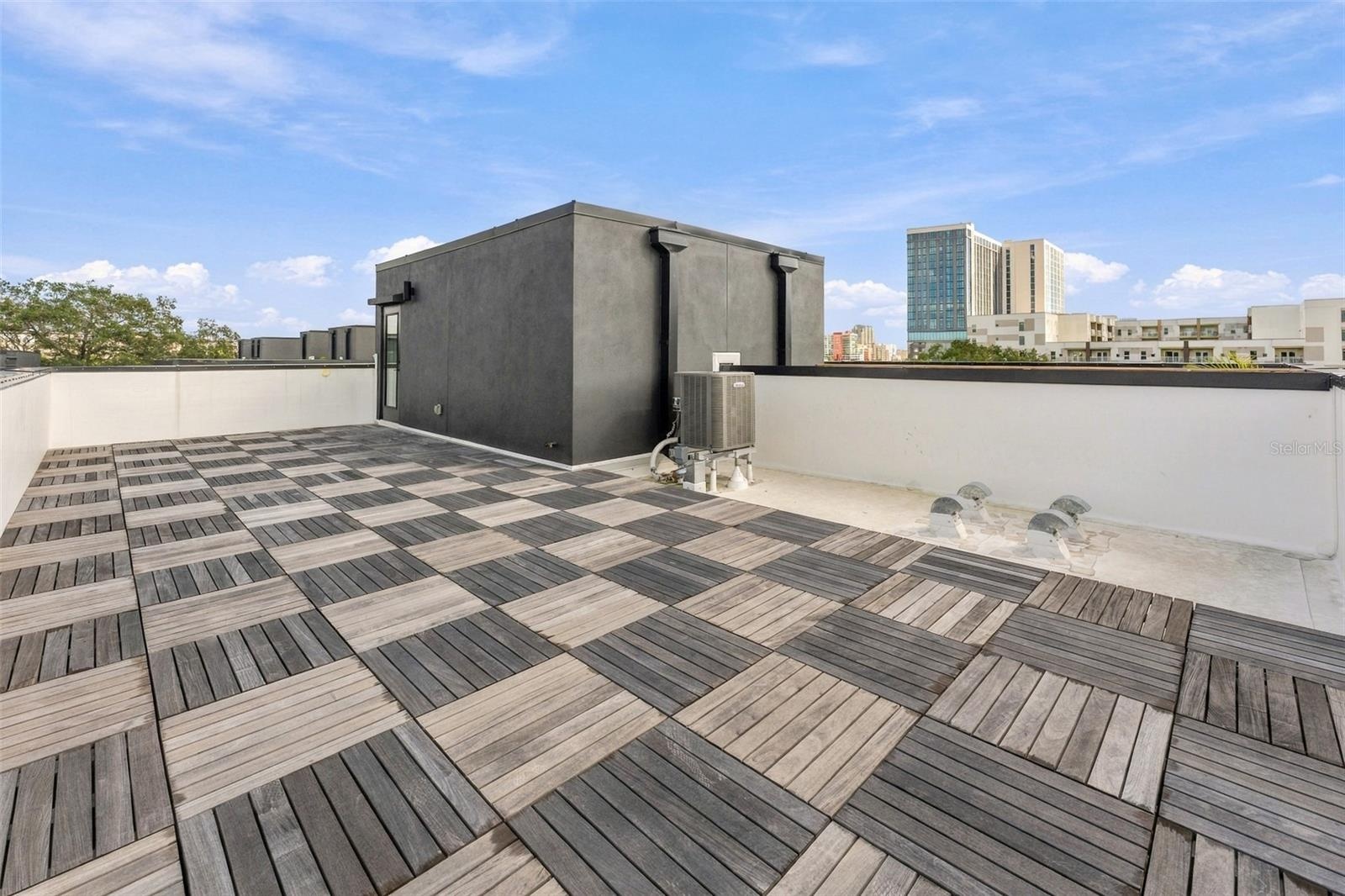 Rooftop Deck