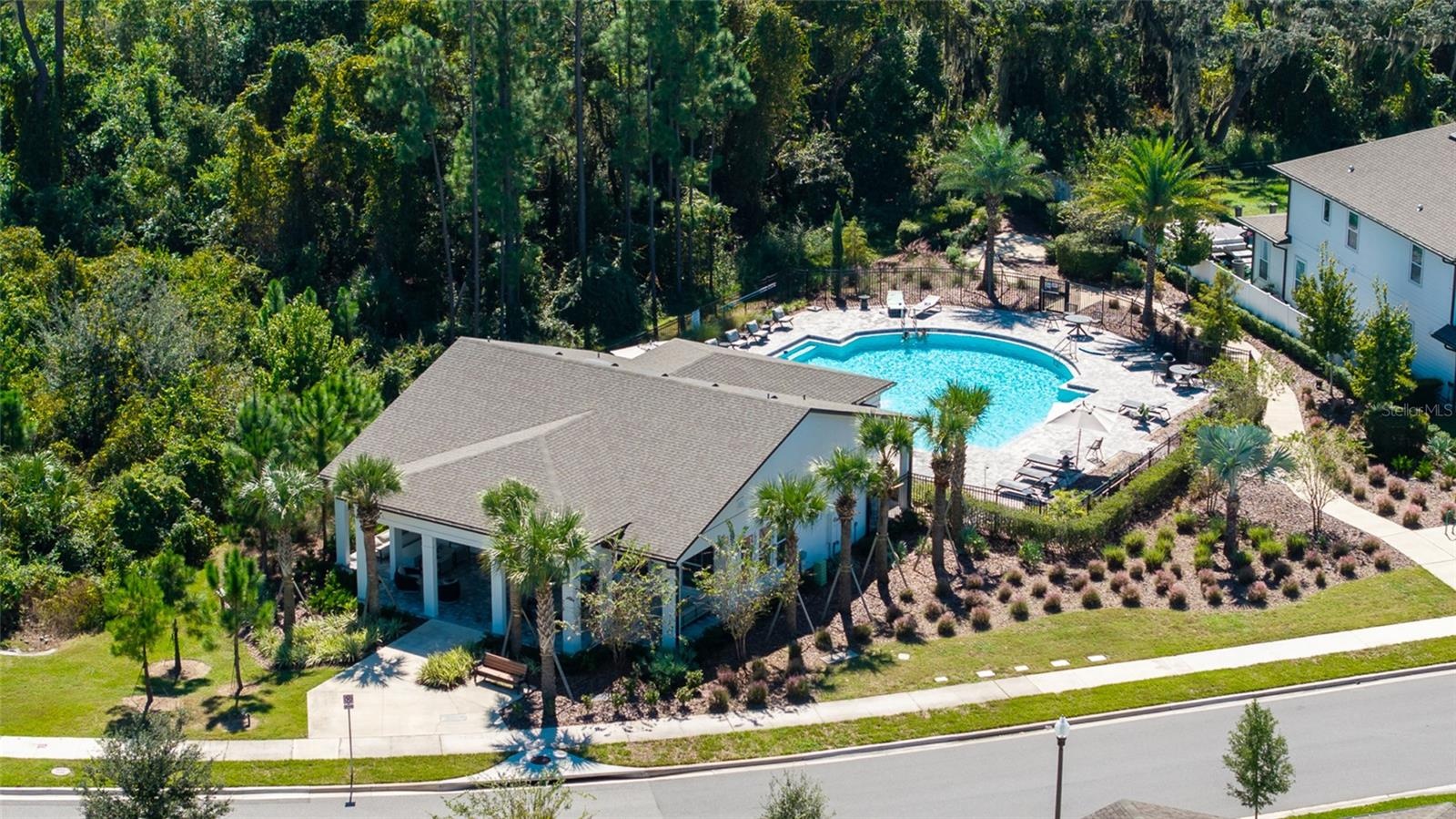 Community Pool & Clubhouse