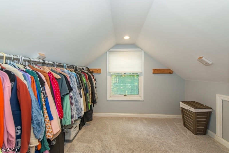 Primary Walk in Closet