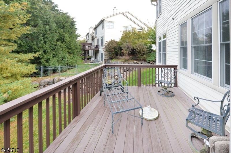 Private Deck
