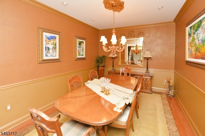 Formal Dining Rm