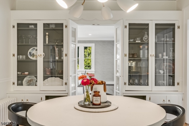 Breakfast Room