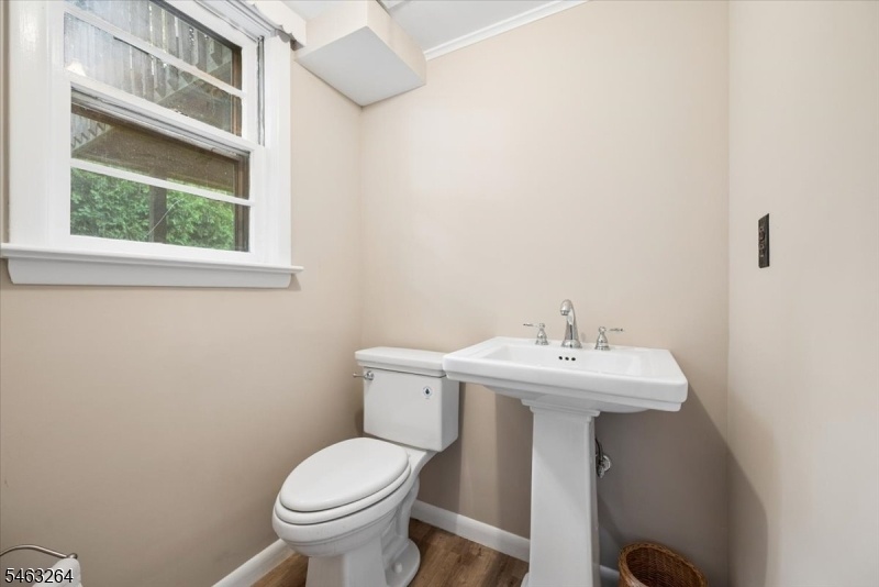 lower level powder room