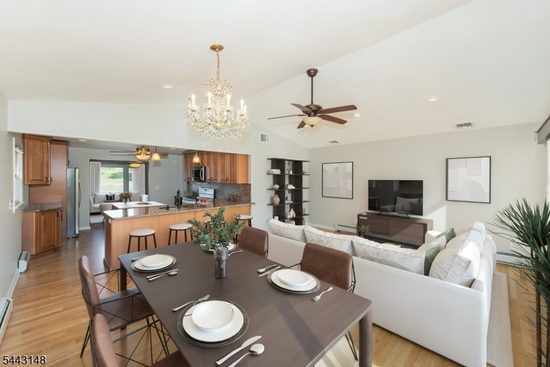 Family Room/Dining Room