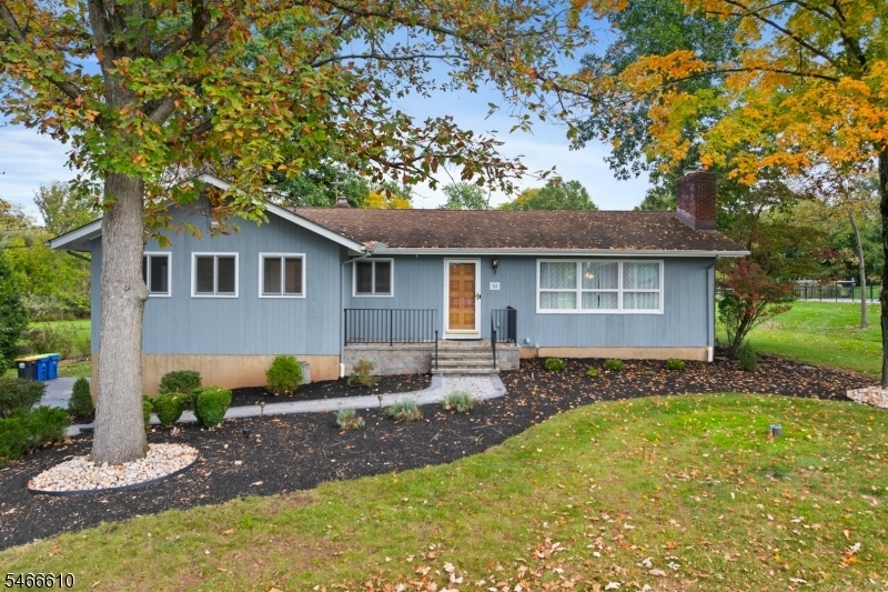41 Jamestown