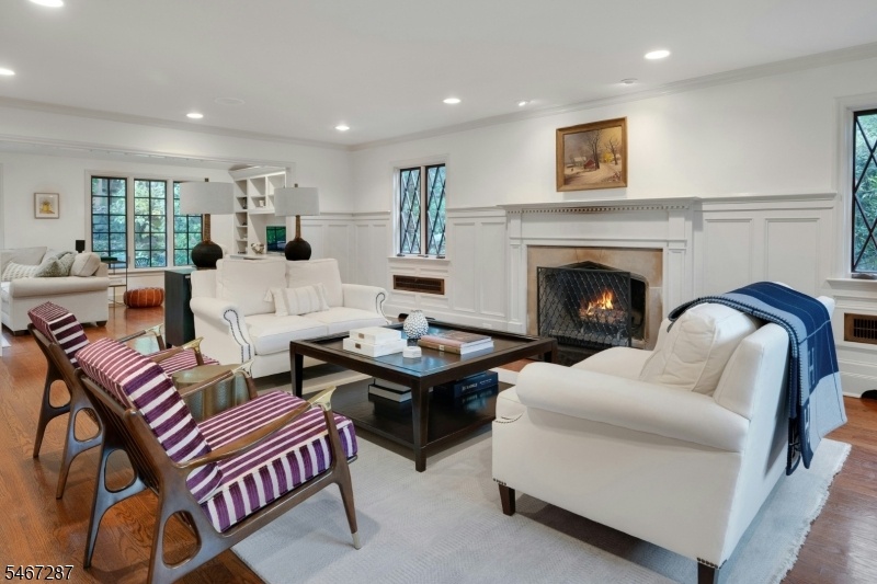 Living room with fireplace