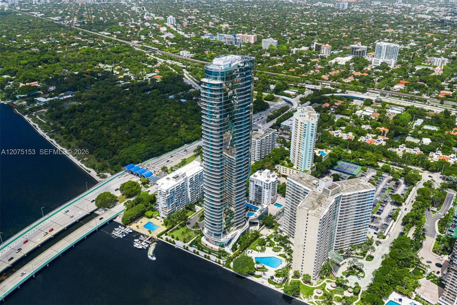 UNA Residences Brickell. One or more photos have been virtually staged.