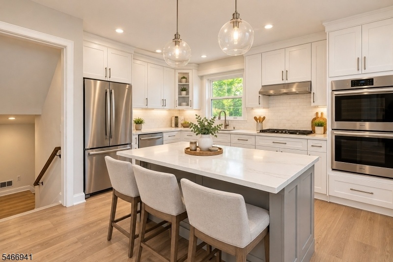 Eat in Kitchen