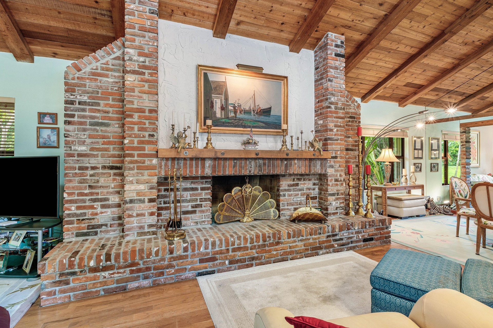 Center of family room w/ wood burning fireplace