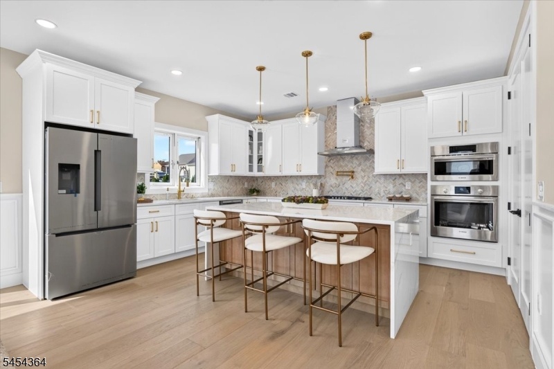 gourmet kitchen