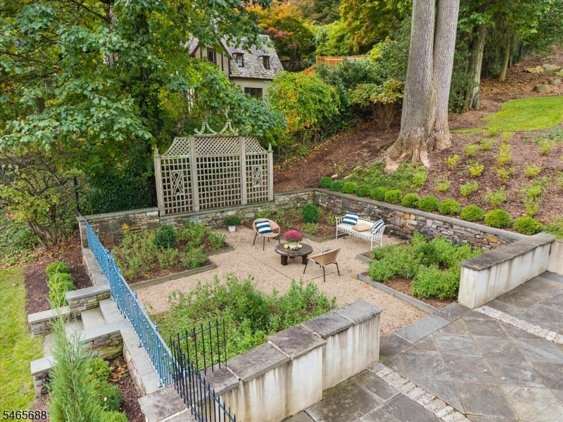 Side Garden