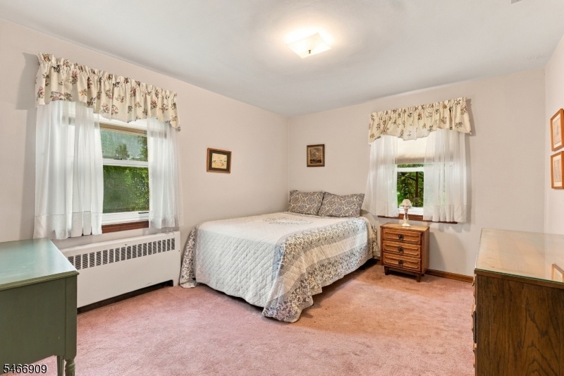 Bedroom 1-1st Floor