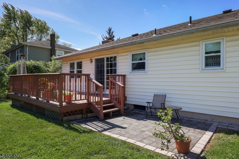 Deck & Patio