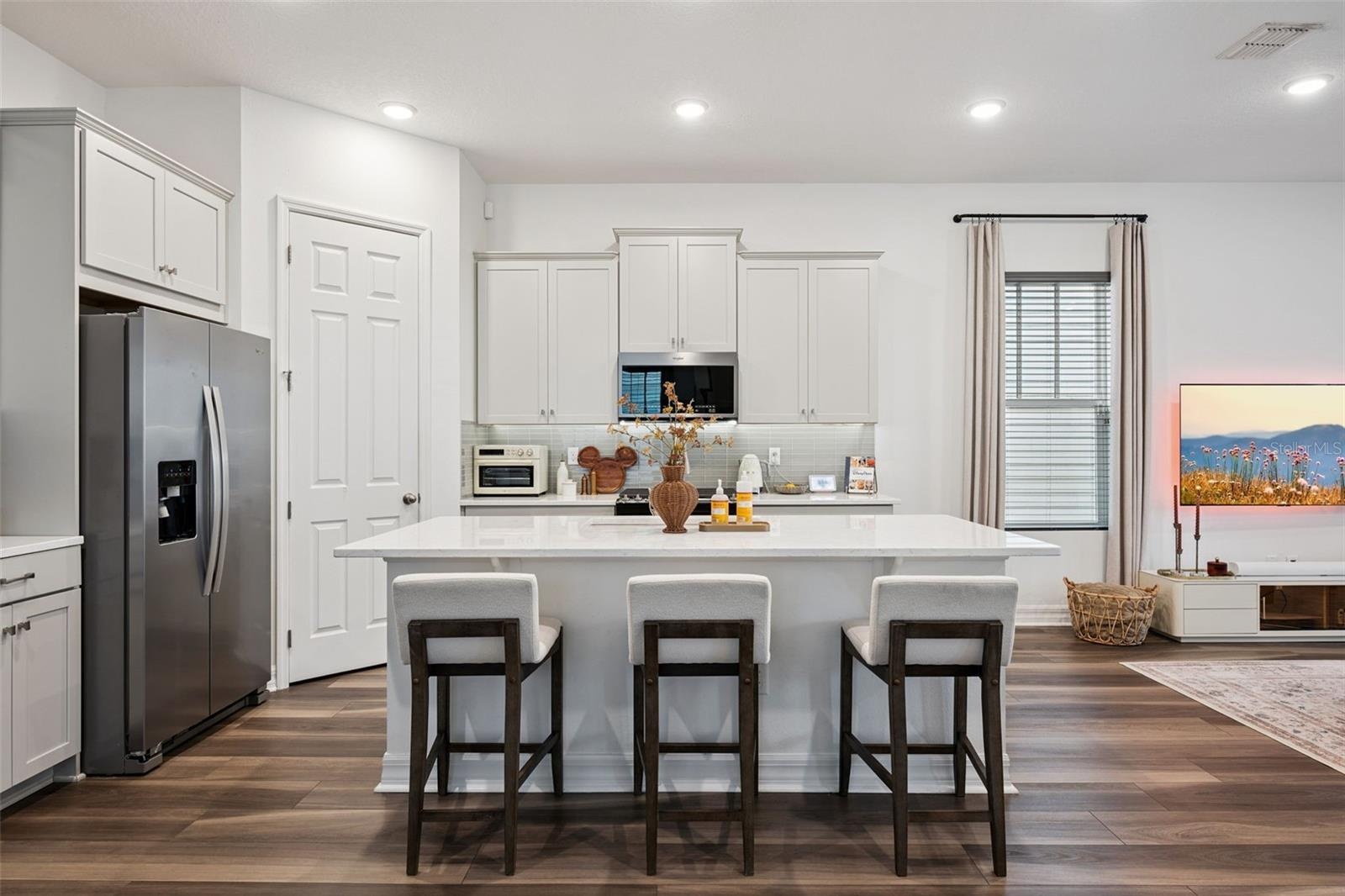 Center Island and Walk-In Pantry