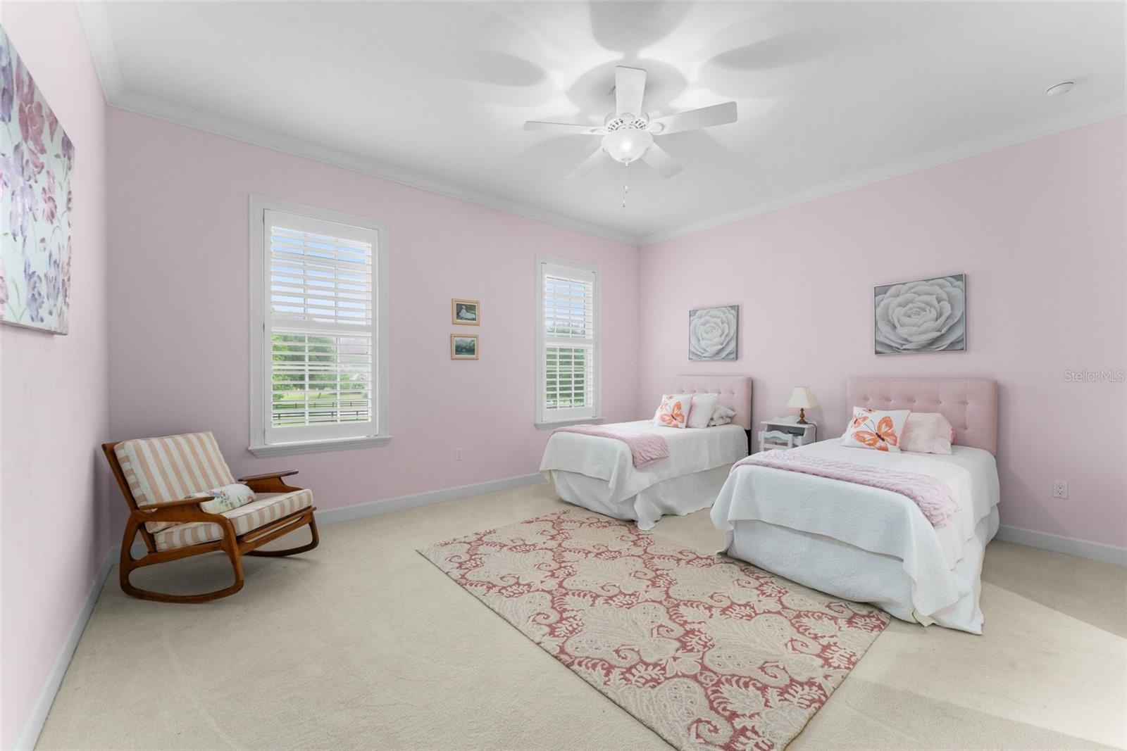 Upstairs pink bedroom
