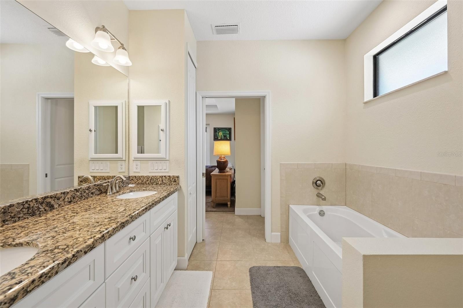 Primary bath