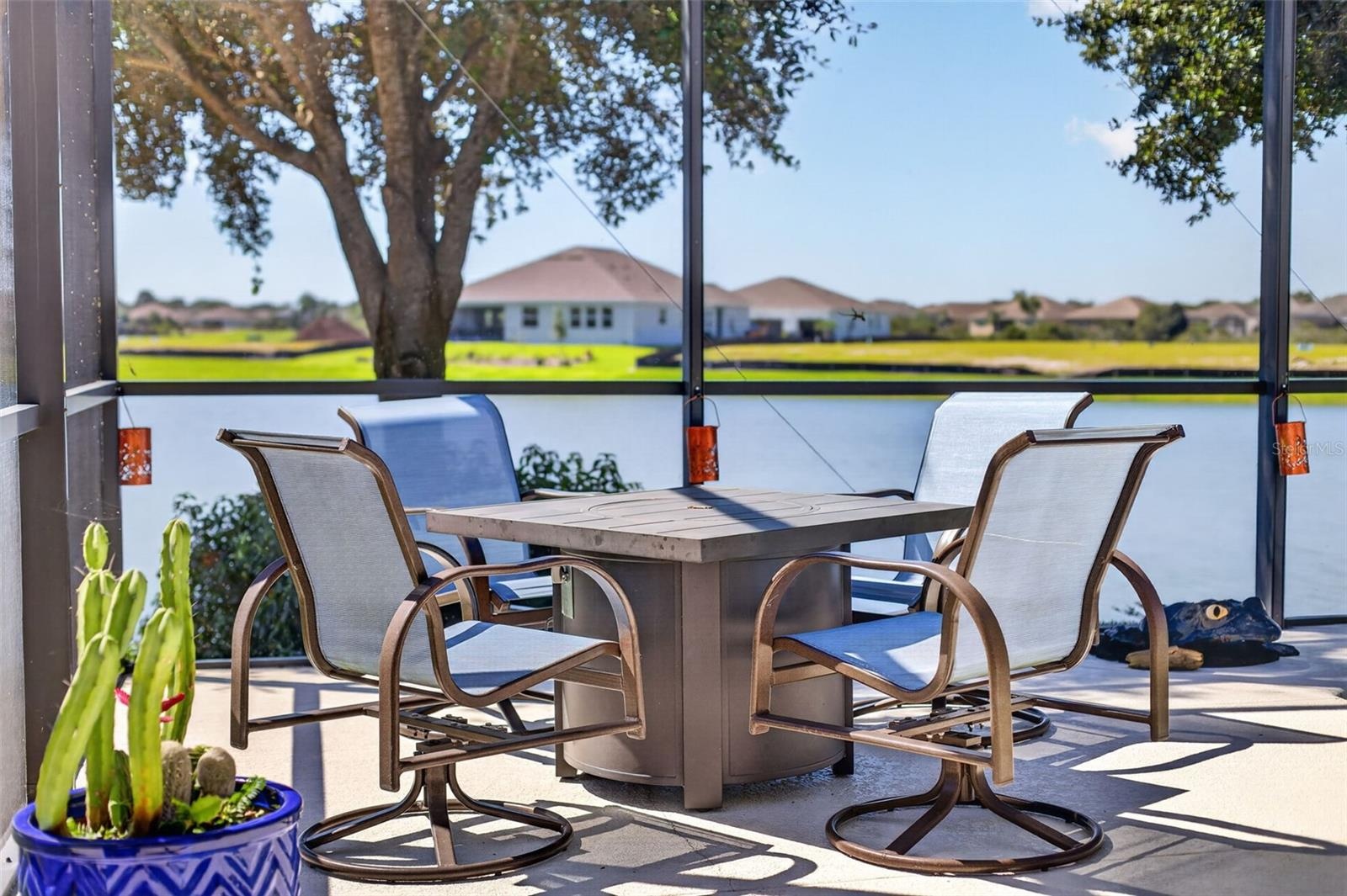 Bring your outdoor fireplace—you’re going to love spending crisp evenings by the pool and lake!