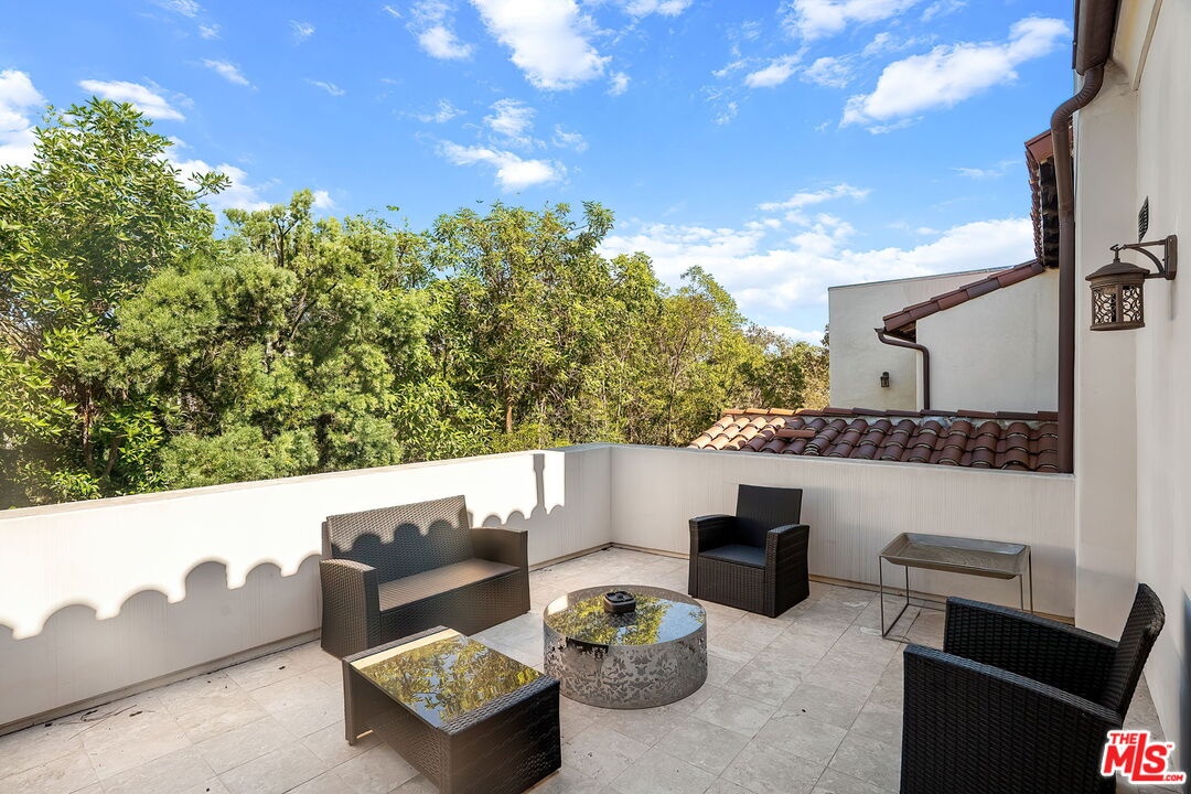 Spacious private terrace offer