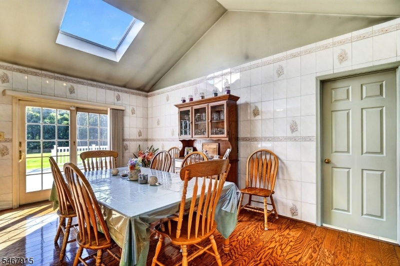 Skylight in Dining area