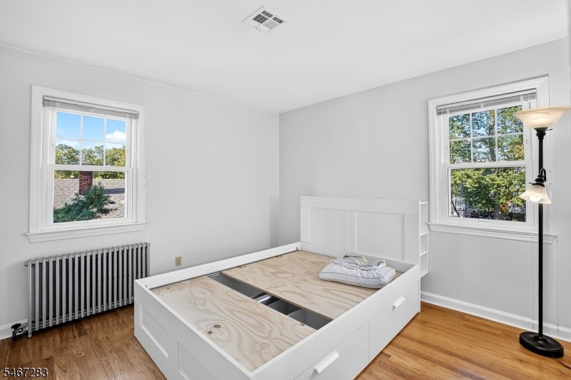 2nd floor Bedroom