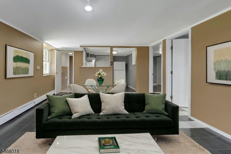 Private Guest Suite