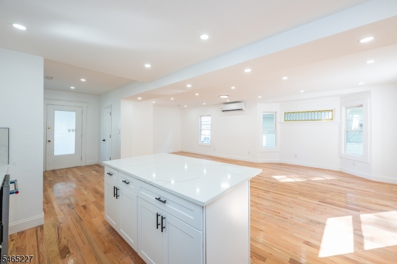 Open Layout