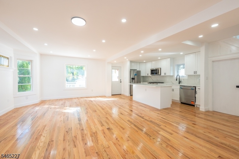 Living/Dining