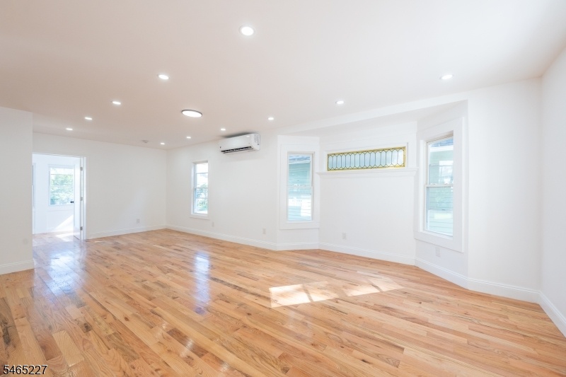 Living/Dining