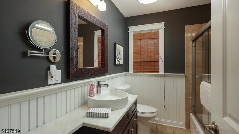 Bathroom #2