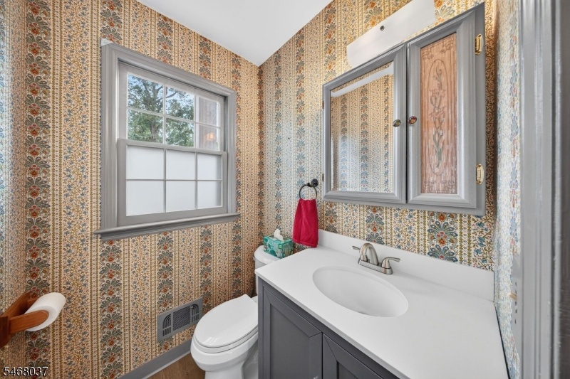 Powder Room