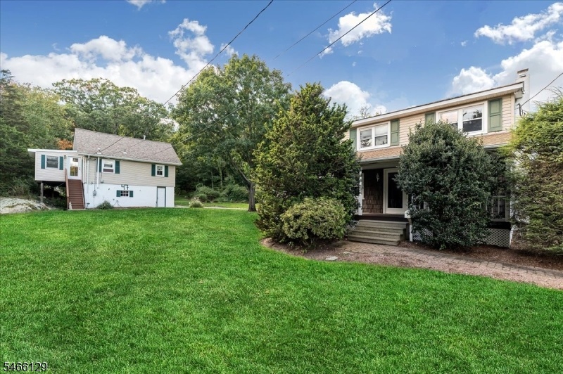 2 Houses