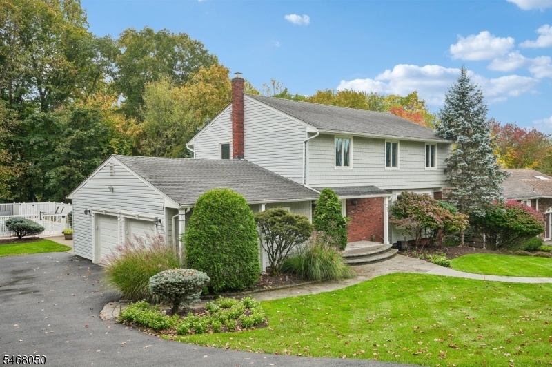 2-Car Attached Garage
