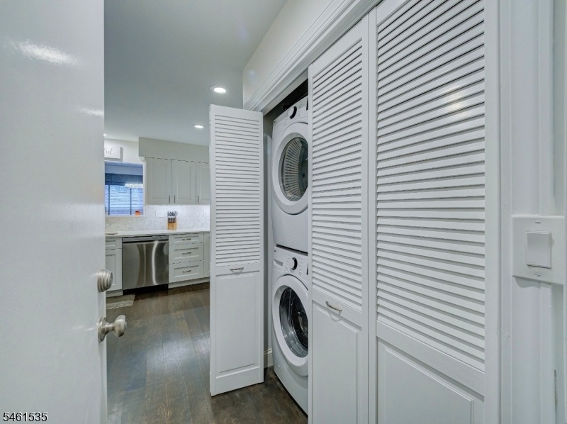 Stackable washer and dryer.
