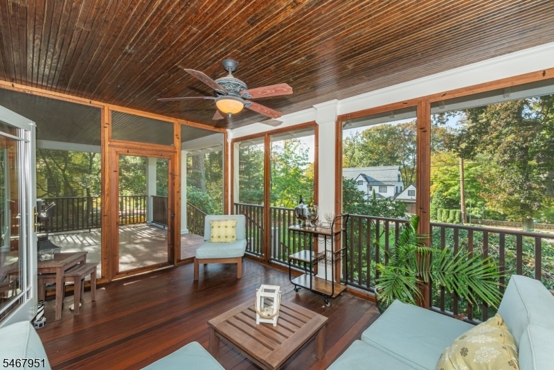 Screened Porch
