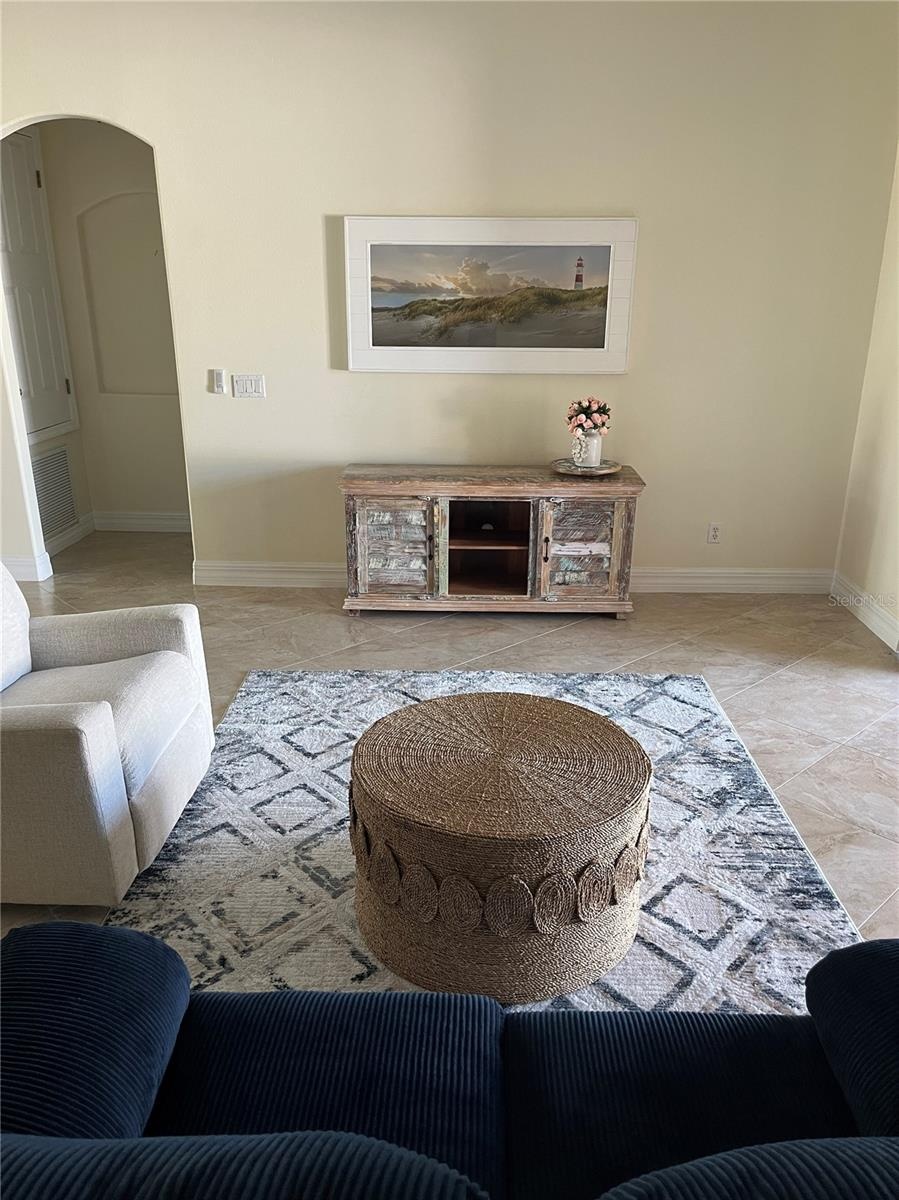 GREAT ROOM 2