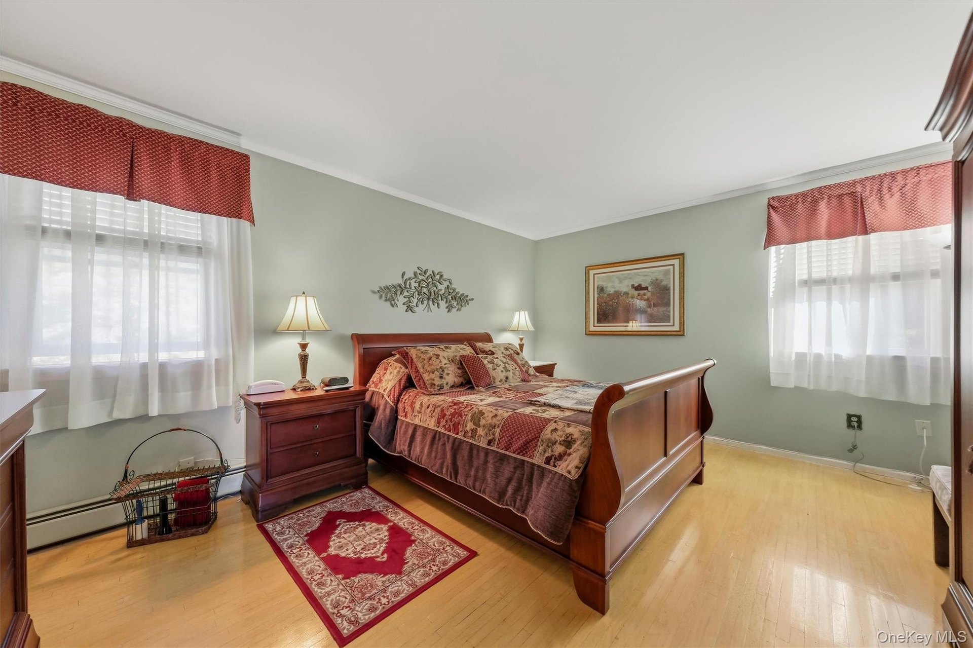 Spacious bedroom