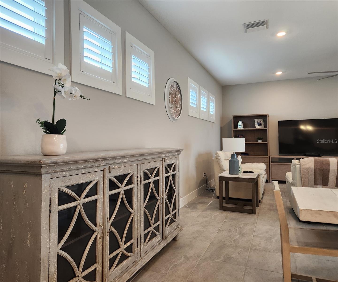 Main home: plantation shutters, remote controlled shade, large living room, dining area, large open kitchen, 3 bedrooms, 2 full bathrooms, 1 guest bat