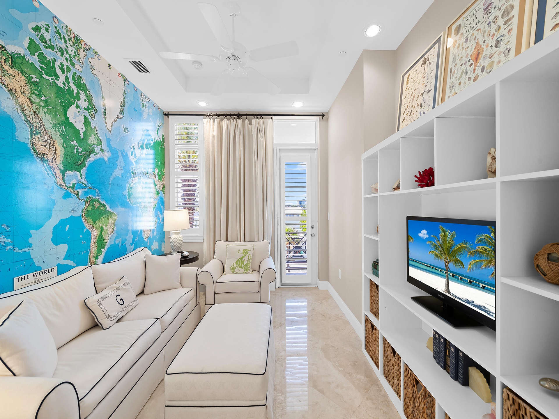 Den / Guest Bedroom