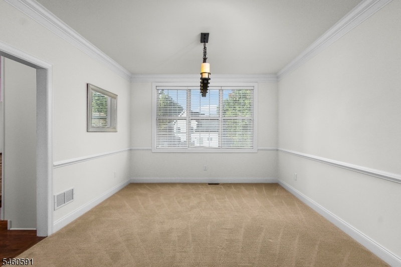 Dining Rm