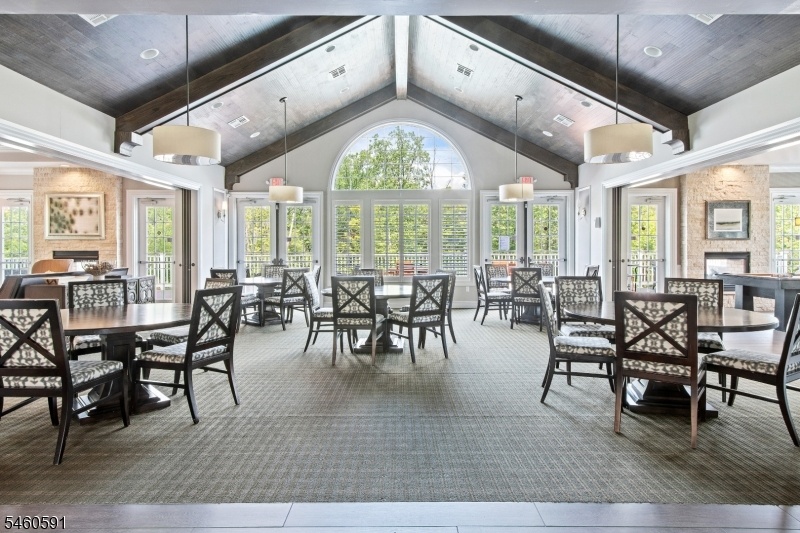 Clubhouse, Pool & Gym