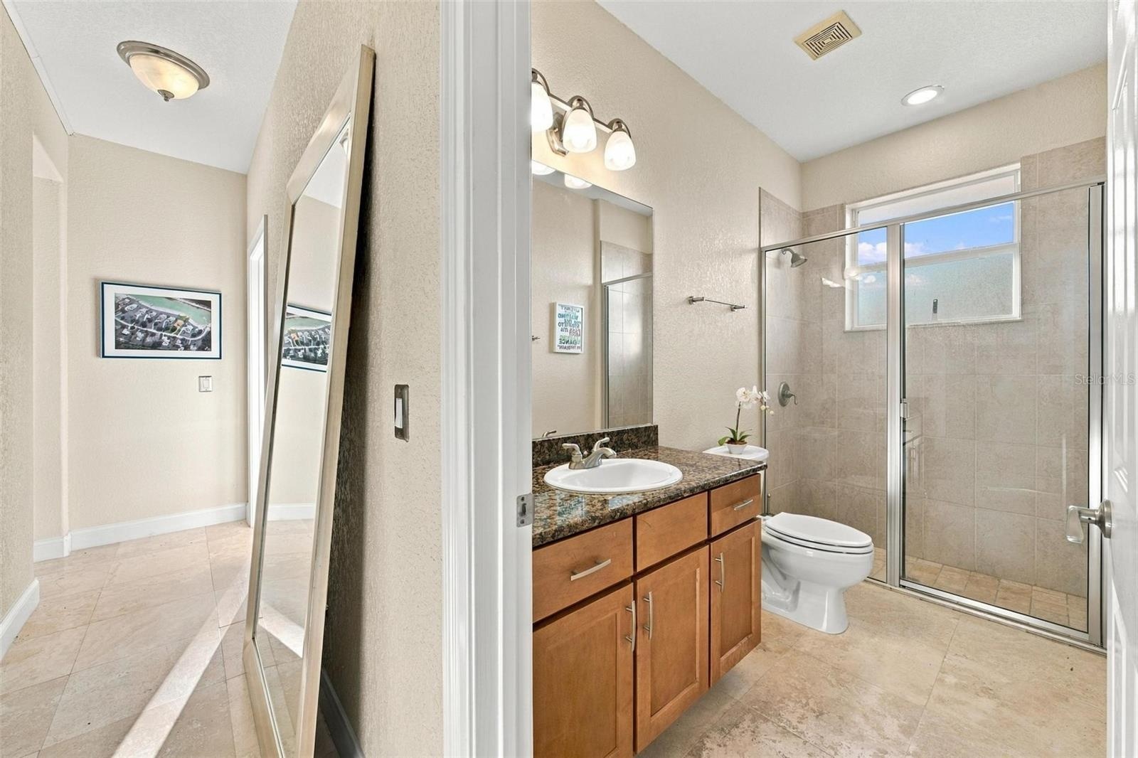 Bedroom 3 Bath / Guest Bath
