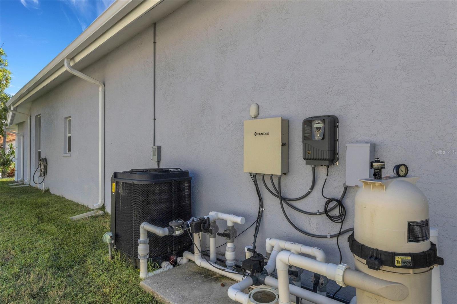 Pool pump and heater