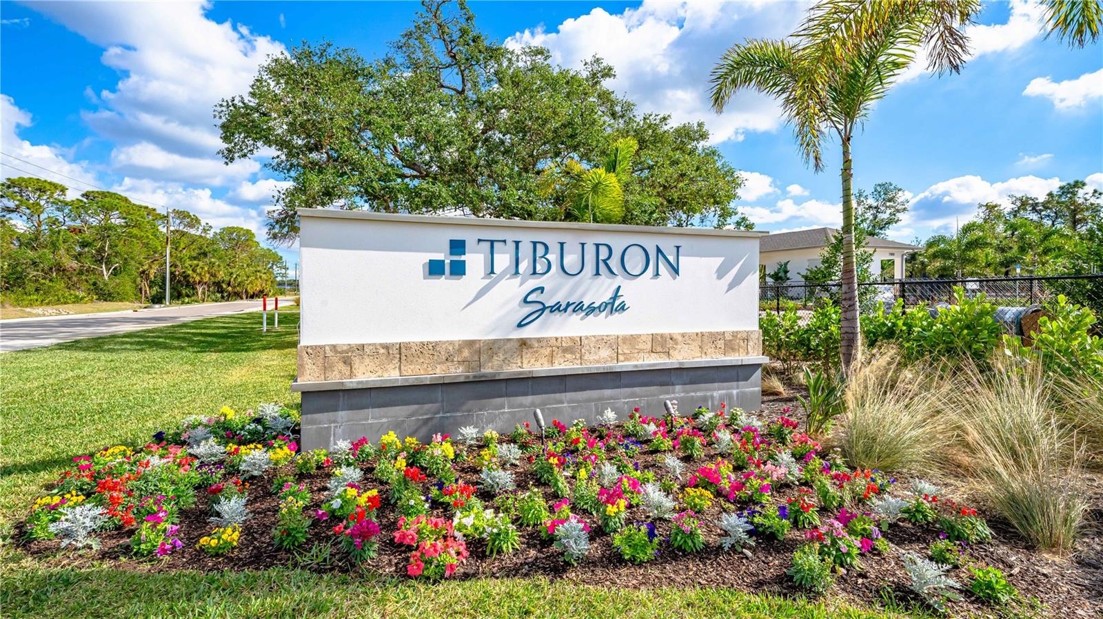 Tiburon Community
