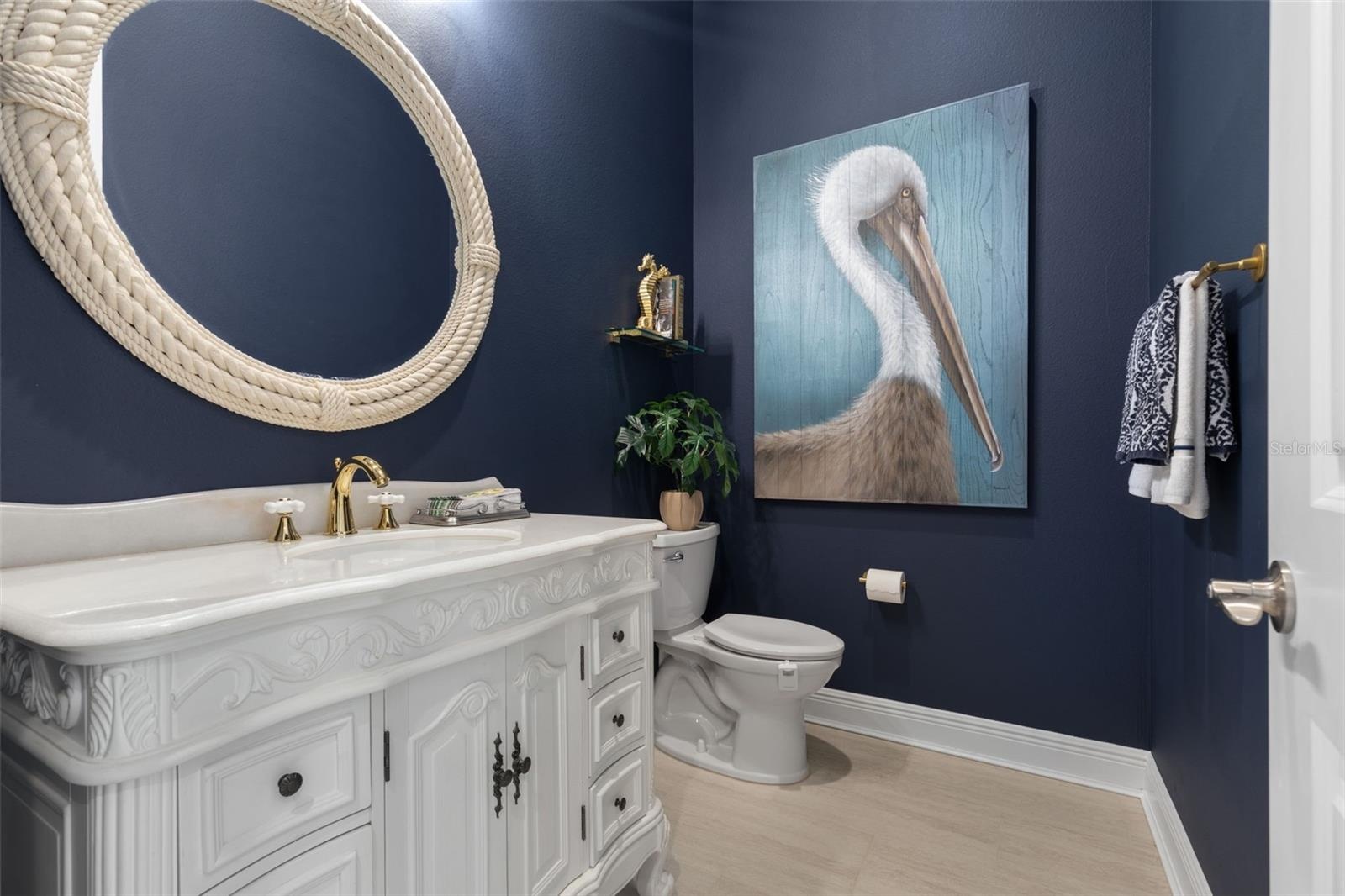 Guest Powder Room