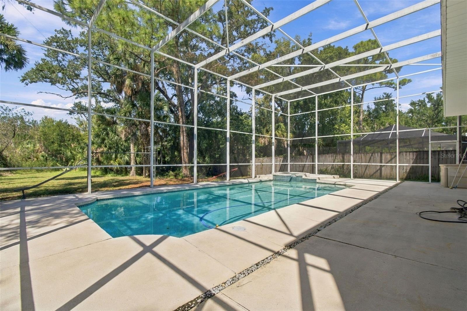 Oversized Pool and Patio