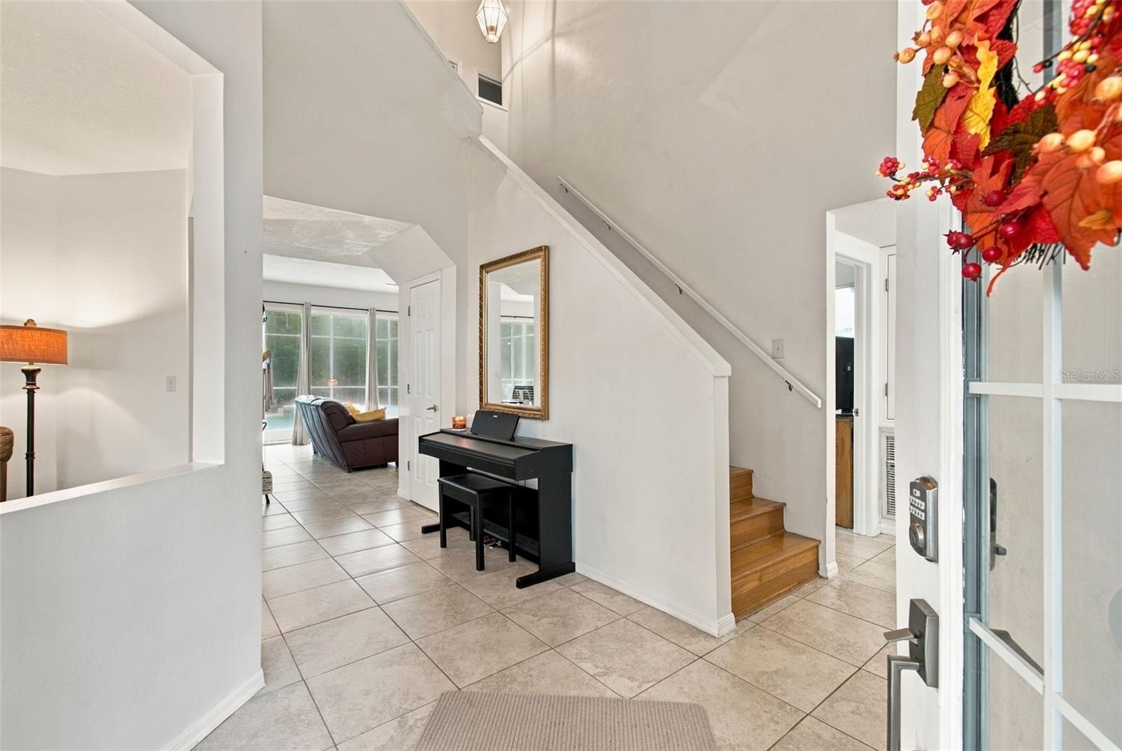 Spacious Grand Entryway into the House